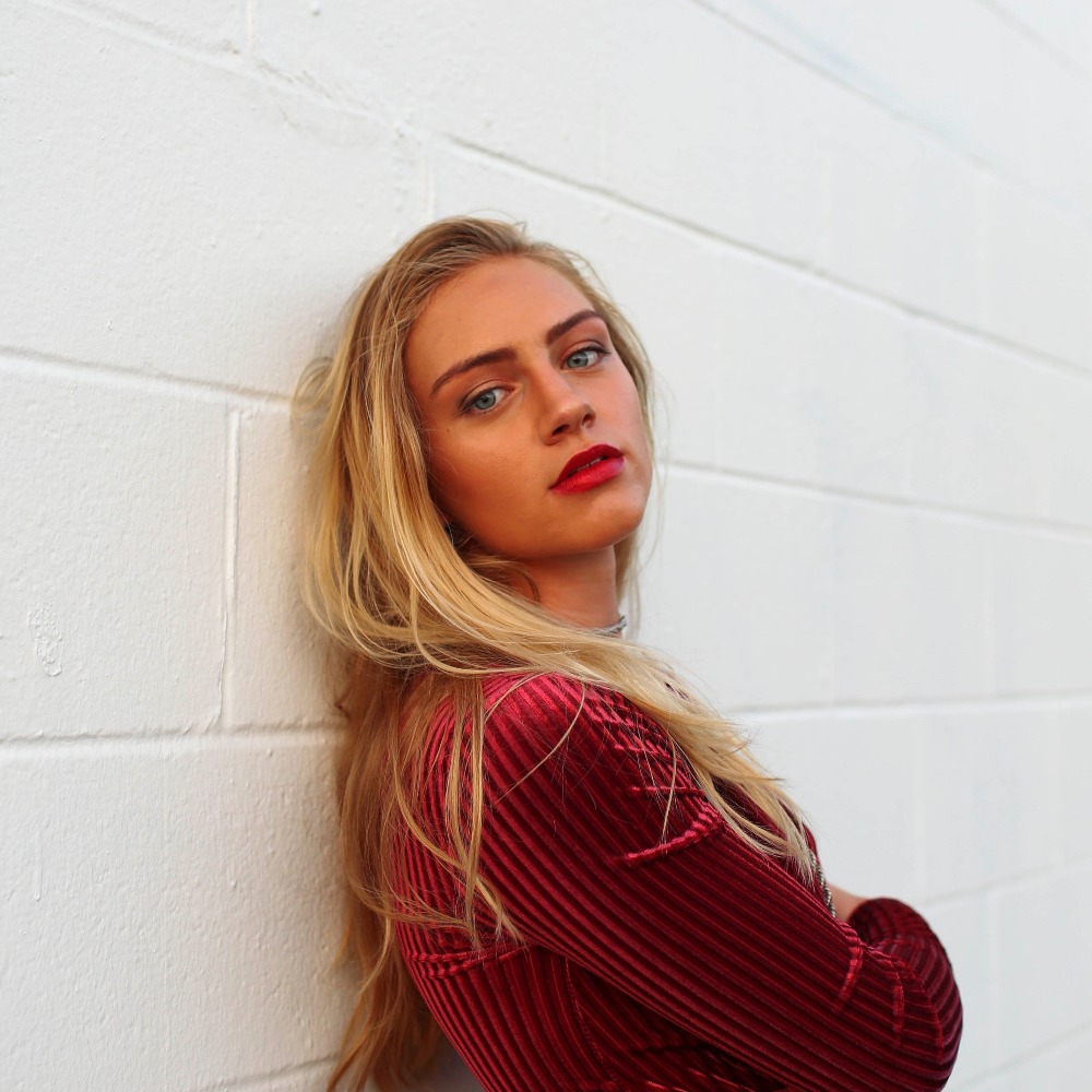 Meet your Posher, Emily